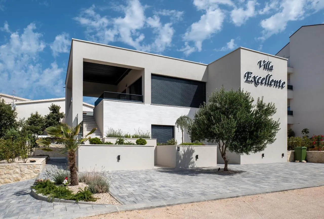 Villa Excellente Mandre
